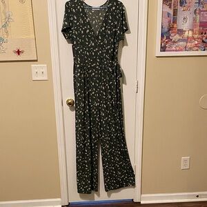 Floral Green Wide-leg Jumpsuit with Pockets